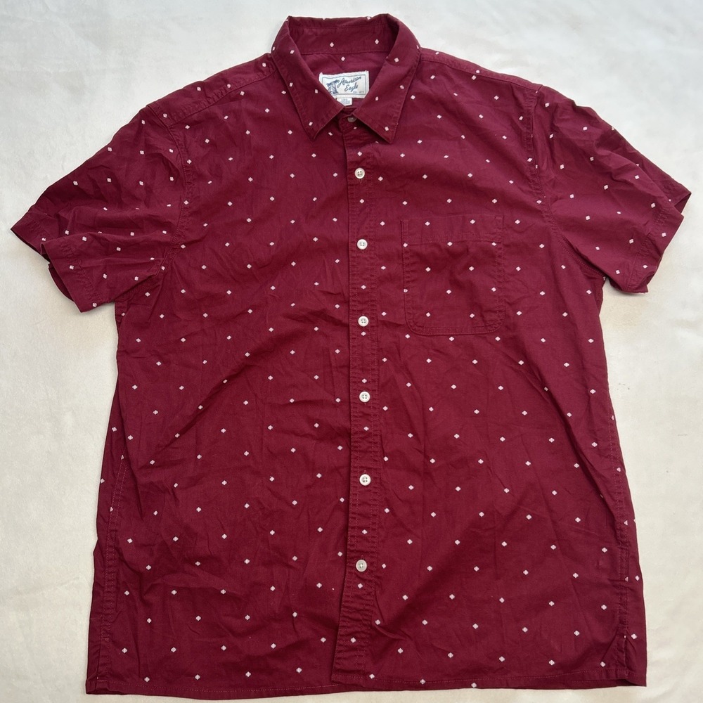 American Eagle Mens Large Maroon Button Up Shirt White Diamond Print Casual